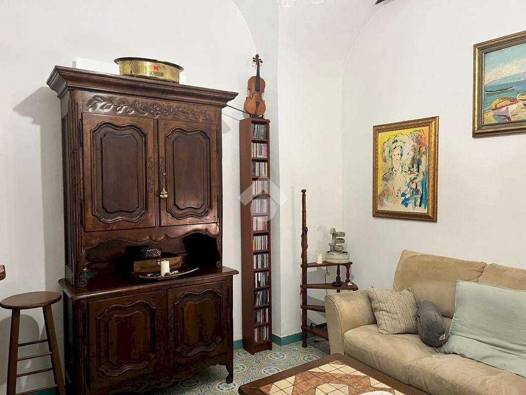 Appartamento Salita inferiore San Rocchino, Genova (zona Castelletto) - foto 2