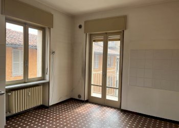 Appartamento Via Roberto d'Azeglio, 19, Busca - foto 8