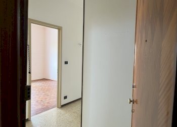 Appartamento Via Roberto d'Azeglio, 19, Busca - foto 12