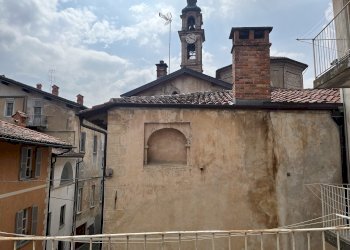 Appartamento Via Roberto d'Azeglio, 19, Busca - foto 13