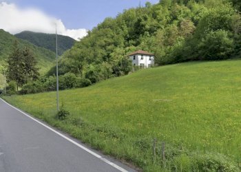 Zona - Terreno edificabile Frazione Vobbietta, 8, Isola del Cantone - foto 1