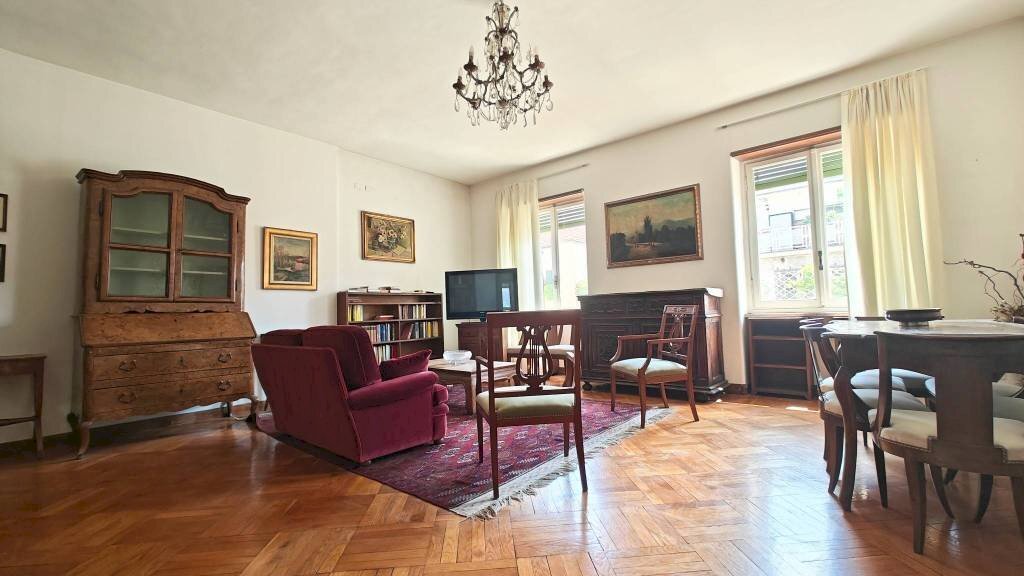 Salone - Apartment via San Quintino, 22, Torino (neighborhood Centro) - photo 3
