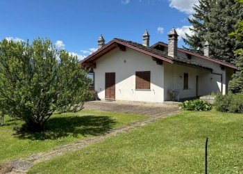 Giardino - Villa Località Croux, Saint-Christophe - foto 1