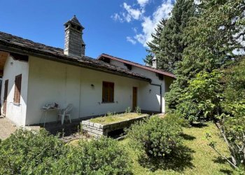 Facciata - Villa Località Croux, Saint-Christophe - foto 2