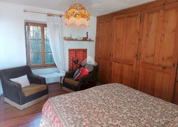 Semi-detached house Frazione capomosso, Valdilana - photo 3