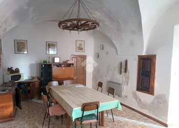 Semi-detached house Frazione capomosso, Valdilana - photo 18