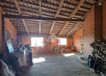 Semi-detached house Frazione capomosso, Valdilana - photo 20