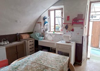 Semi-detached house Frazione capomosso, Valdilana - photo 22