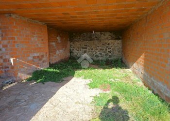 Semi-detached house Frazione capomosso, Valdilana - photo 30