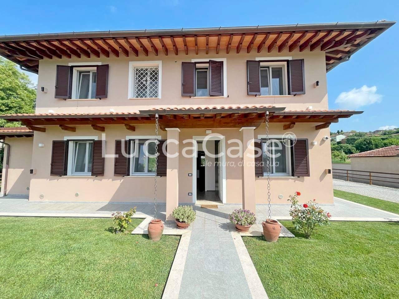 Villa Capannori - photo 2