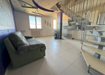 Salone - Attico via Santa Maria del Monte, Saludecio - foto 3