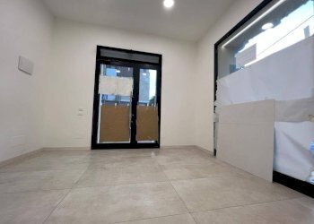 Interno non residenziale - Negozio via Andrea Moretti, Bergamo - foto 31