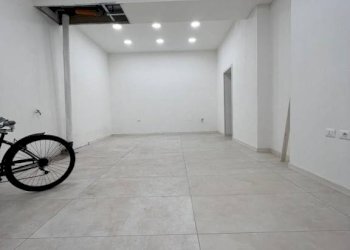 Interno non residenziale - Negozio via Andrea Moretti, Bergamo - foto 40