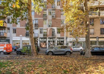 Negozio Piazza Firenze, 15, Milano - foto 2