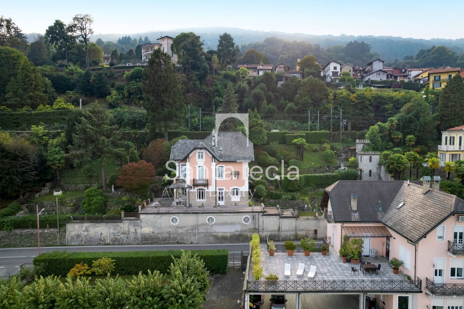 Single Family Villa Strada Nazionale del Sempione, 44, Baveno - photo 2
