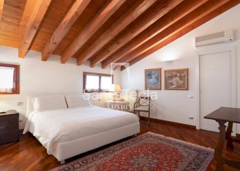 Attic Piazza Firenze, Milano - photo 21