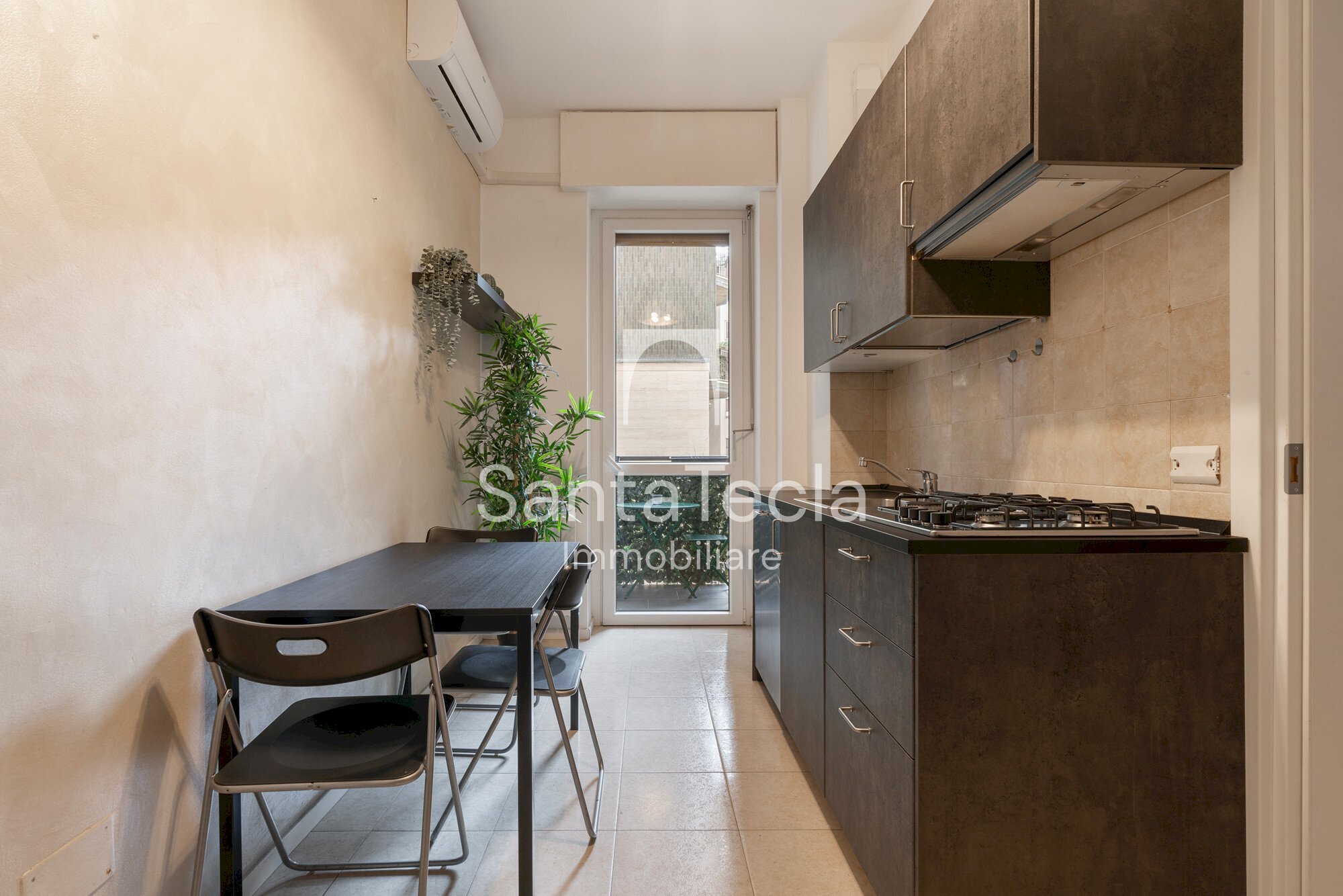 Bilocale Via Macedonio Melloni, 34, Milano - foto 1