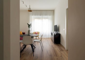 Bilocale Via Giovanni Battista Pergolesi, 11, Milano - foto 1