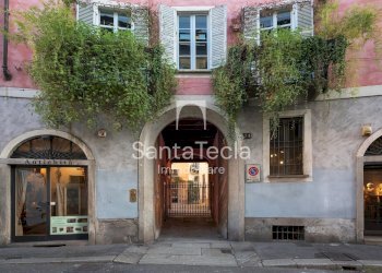 Shop Via Santa Marta, 21, Milano - photo 1