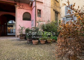 Shop Via Santa Marta, 21, Milano - photo 17