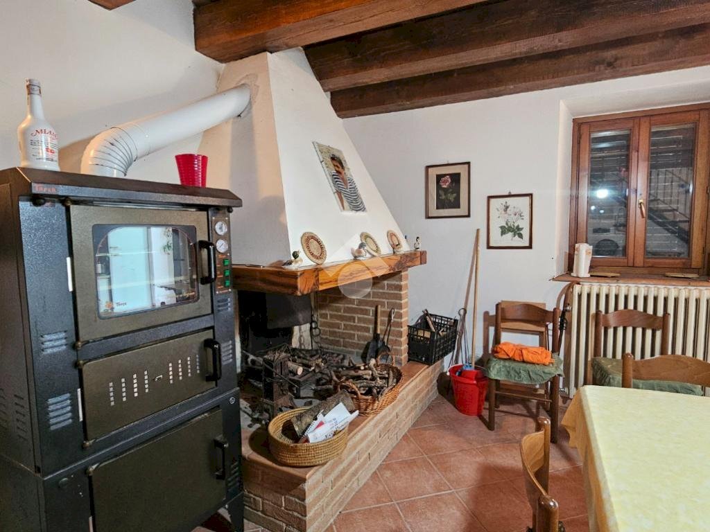Casa semi indipendente Via capanne, Tavoleto - foto 2