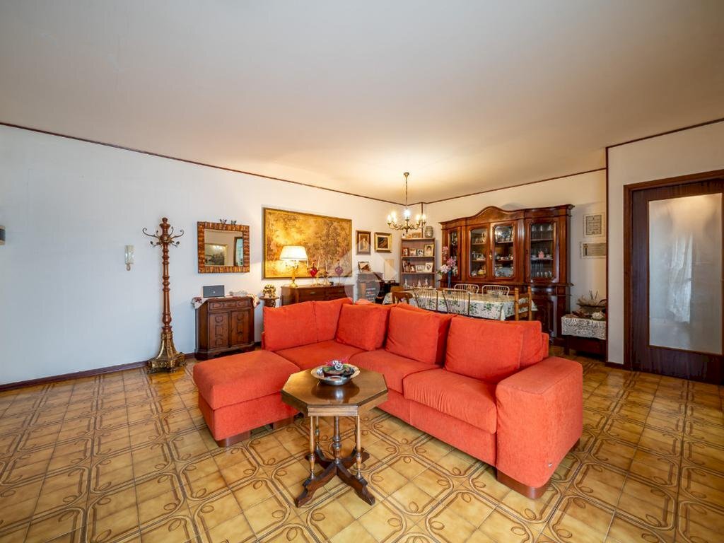 Three-room apartment Via Giulio Cesare, Carpi - photo 1