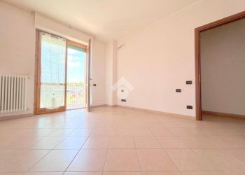 Trilocale Via Rodolfo Bazzano, Asti - foto 1