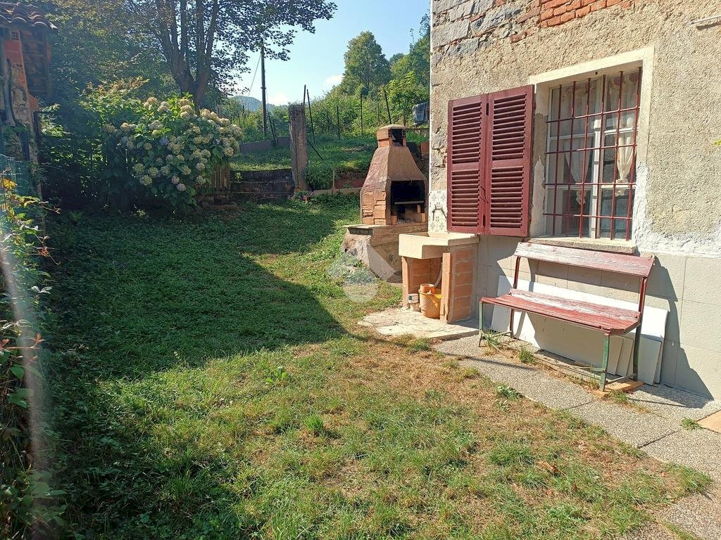 Semi-detached house Frazione molino, Camandona - photo 2