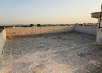 Terrazzo - Three-room apartment Statte - photo 19