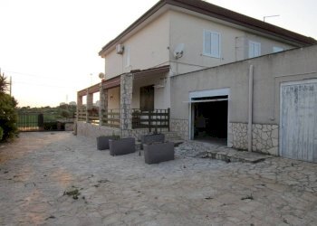 Box auto - Three-room apartment Statte - photo 22