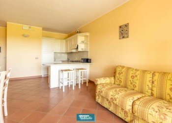 Salone - Appartamento via Sant'Isidoro, 1, Bogogno - foto 6