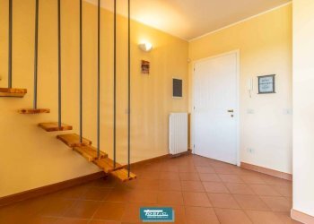 Scala - Appartamento via Sant'Isidoro, 1, Bogogno - foto 13