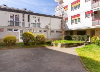 Facciata - Bed & Breakfast viale Bruno Radich, 21, Grugliasco - foto 23