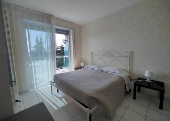 Stanza arredata - Bilocale strada Privata Serenella, 36, Sanremo - foto 8