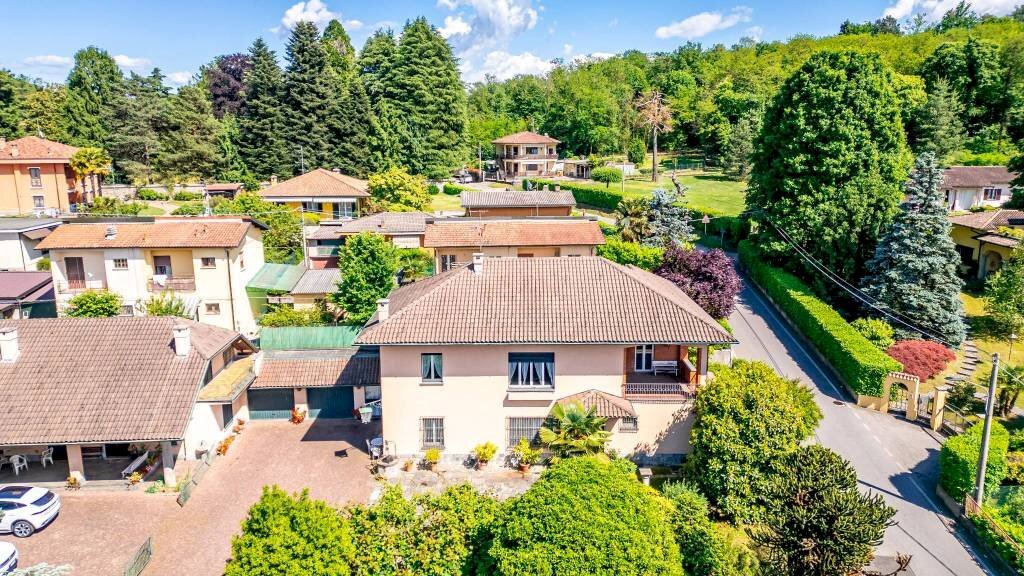 Vista - Villa via Carugo, 13, Mornago - foto 2