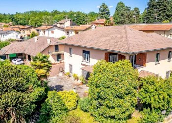 Facciata - Villa via Carugo, 13, Mornago - foto 12