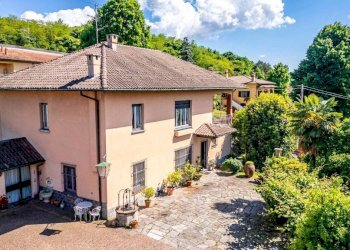 Facciata - Villa via Carugo, 13, Mornago - foto 7