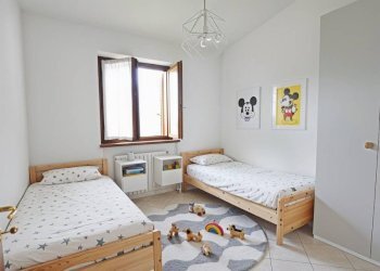 Camera da letto - Casa indipendente via Caduti sul Lavoro, 3, Mondovì - foto 5