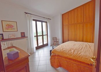 Camera da letto - Casa indipendente via Caduti sul Lavoro, 3, Mondovì - foto 14