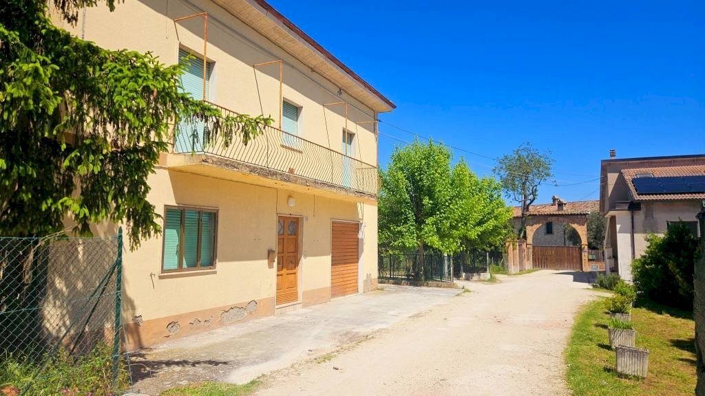 Zona - Villa viale Dante, 14, Pergola - photo 2