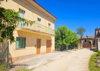 Zona - Villa viale Dante, 14, Pergola - foto 2