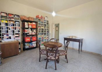 Studio - Villa viale Dante, 14, Pergola - photo 8