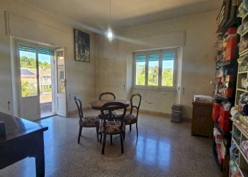 Studio - Villa viale Dante, 14, Pergola - photo 9
