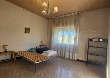 Camera da letto - Villa viale Dante, 14, Pergola - photo 15