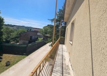 Balcone - Villa viale Dante, 14, Pergola - foto 16