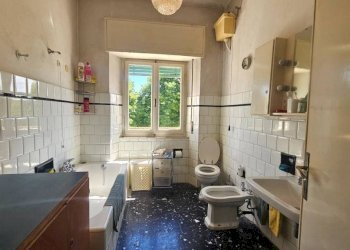 Bagno - Villa viale Dante, 14, Pergola - foto 20