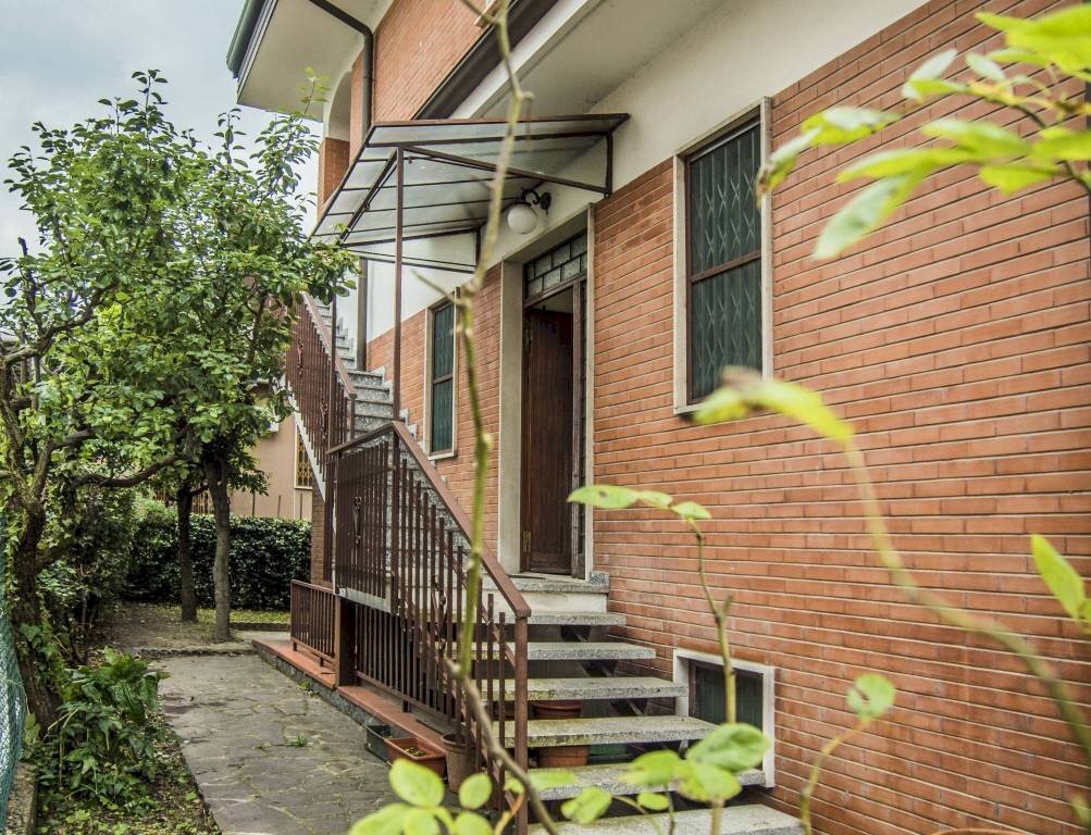 Giardino - Villa via Redipuglia, 3, Cesano Boscone - foto 3