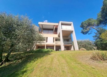 Facciata - Villa via Giuseppe Garibaldi, Signa - foto 3