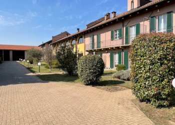 Giardino - Villa a Schiera Borgata Dojrone, 9, Rivalta di Torino - foto 2