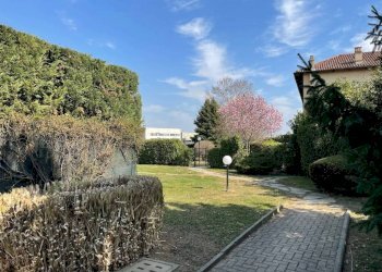 Giardino - Villa a Schiera Borgata Dojrone, 9, Rivalta di Torino - foto 4